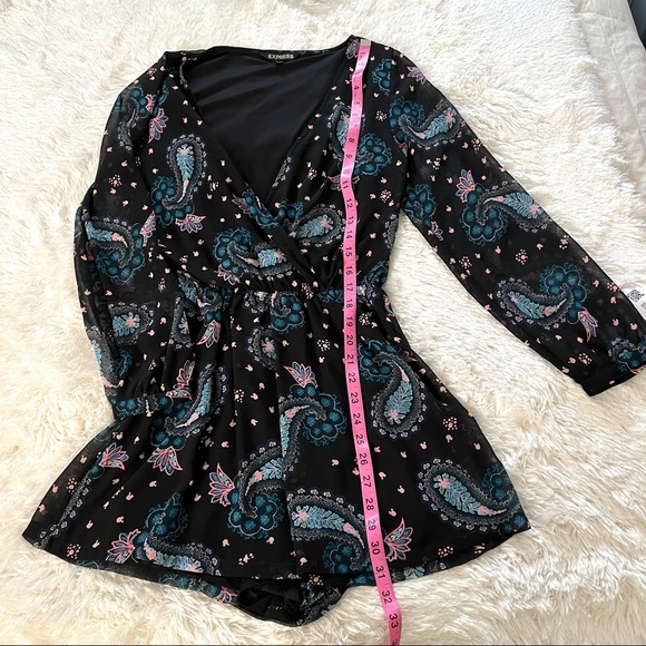 EXPRESS FLORAL ROMPER - Picture 7 of 9